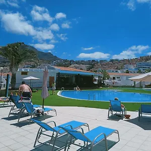 https://malibu-park.adeje-hotels.com