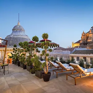 Palacio Gran Via, A Royal Hideaway ***** غرناطة