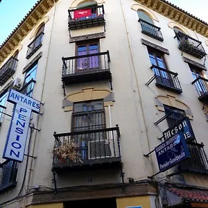 2* Casa de hóspedes Antares